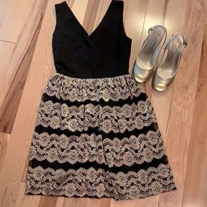 Gorgeous! Comfortable! Gold Lace and Black Dress